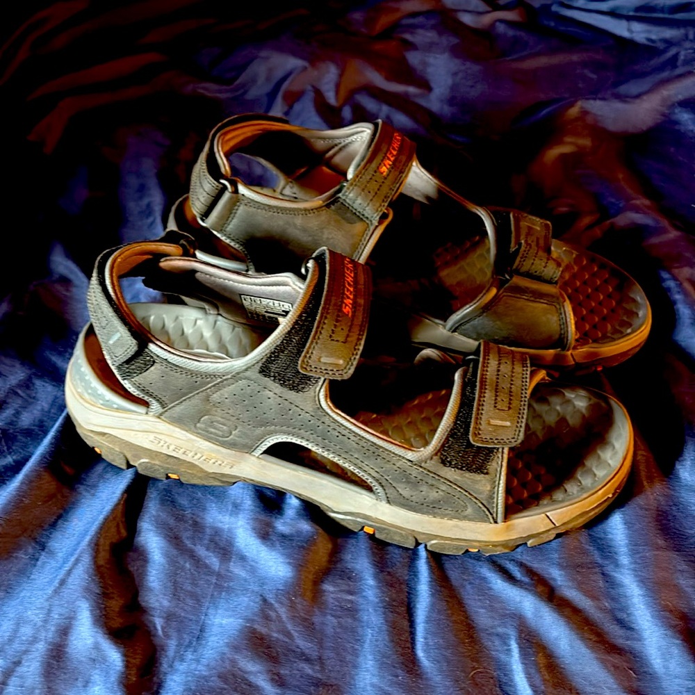 Men’s Skechers sandals 13